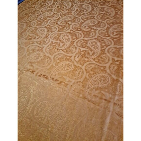Damask Tablecloth Gold Paisley Rectangular Dinner Party Fancy Elegant 98x58 - Picture 3 of 3